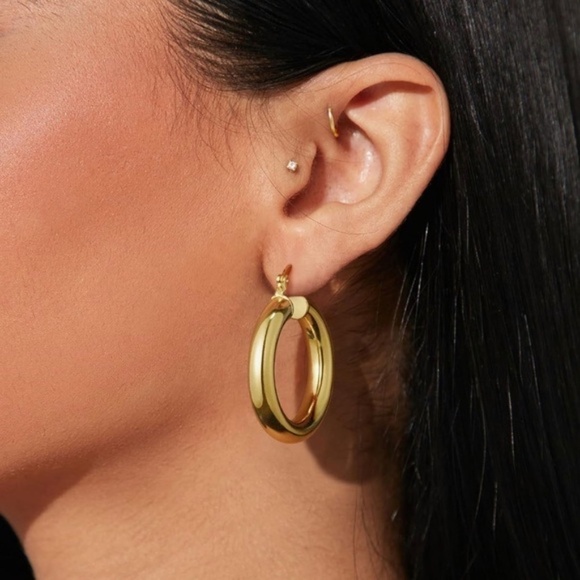 GOLD 14k Gold Plated Minmalist Hoop Earrings - Picture 4 of 5